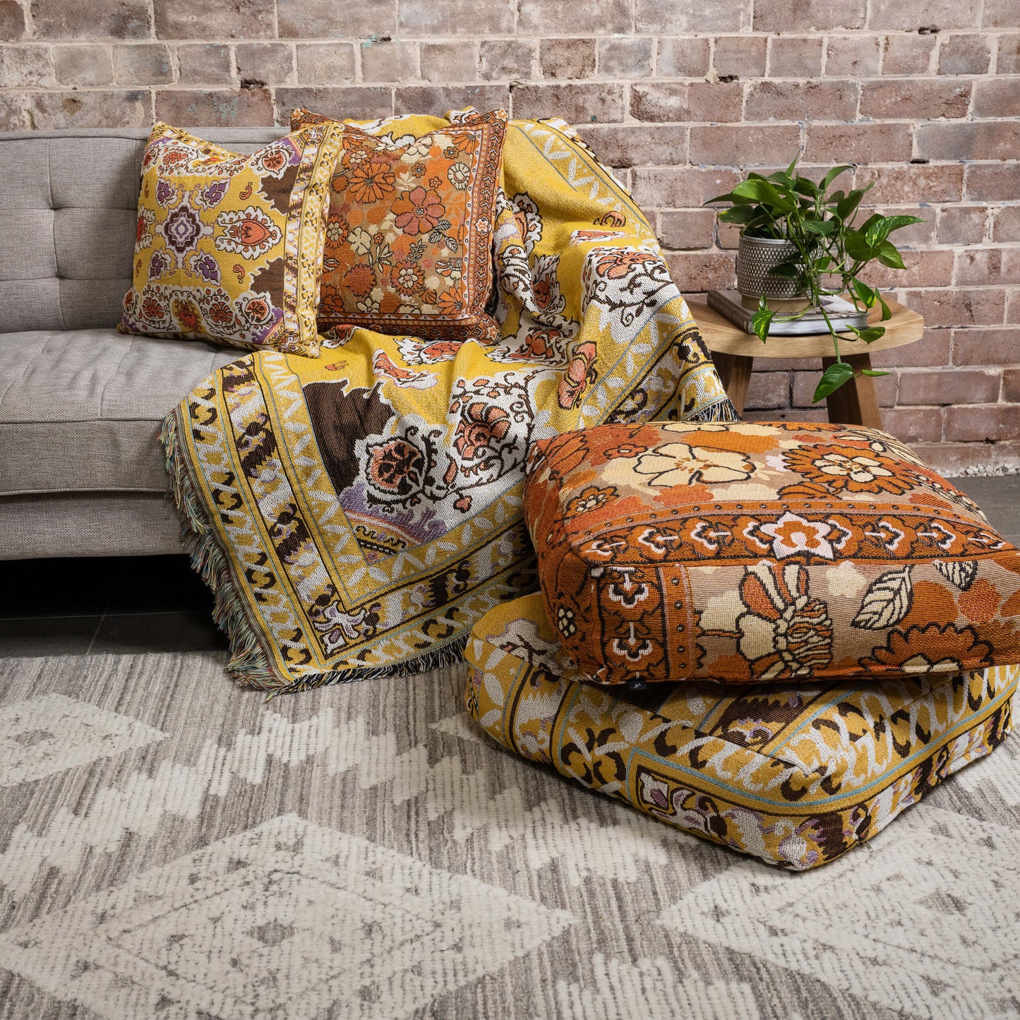 Penny Lane' Woven Cushion Cover